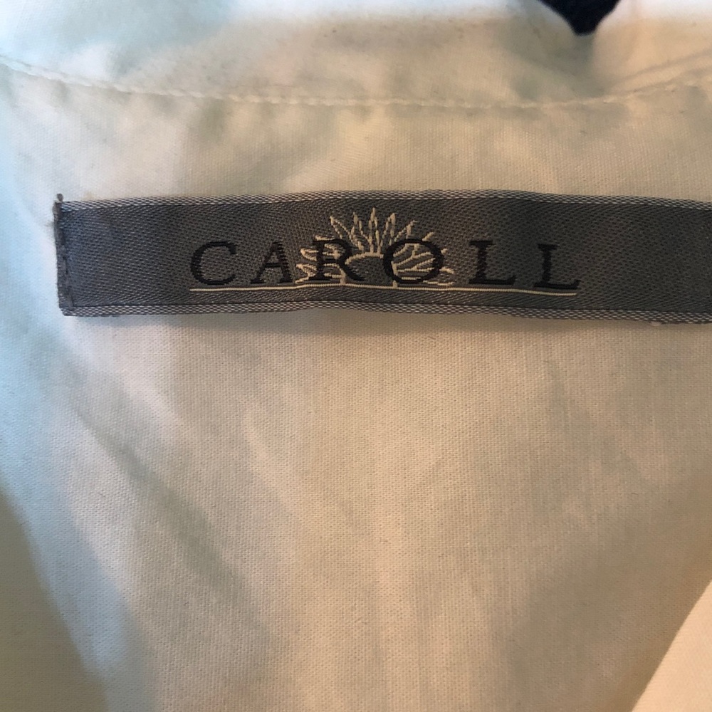 Classic White Sleeveless Button-Down Shirt - Picture 2 of 6